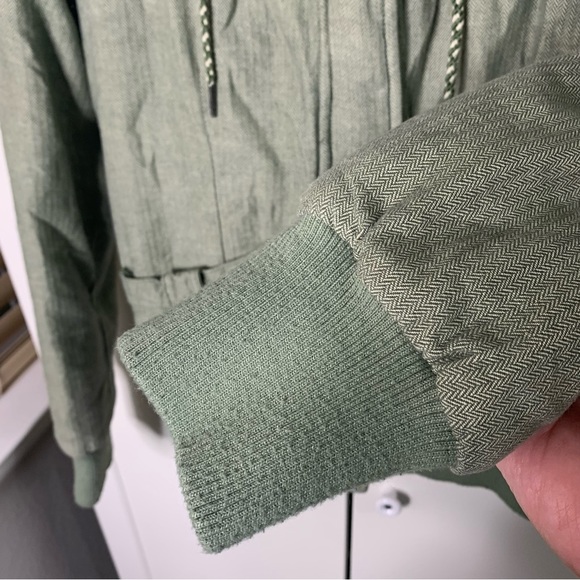 Roxy Thick Hooded Coat - Picture 4 of 15